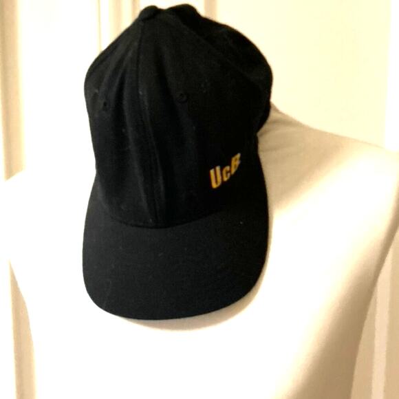 Undercover Boss Season 6 Cast and Crew Wrap Gift, Embroidered Baseball Cap main image 5
